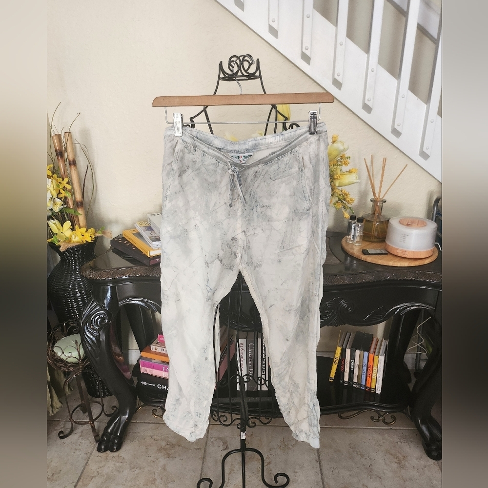 Hard Tail pants size M